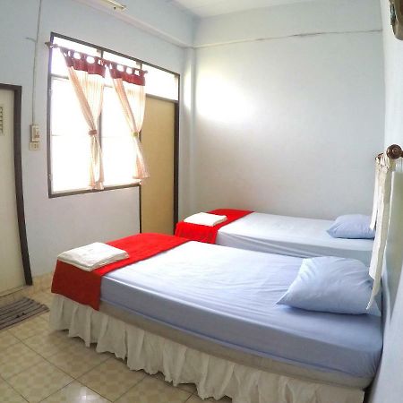 Fame Guesthouse Chumphon Exterior foto